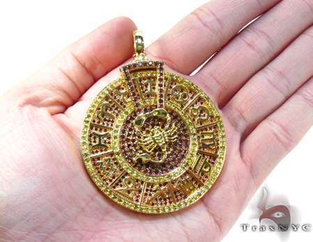 【THE M】THE ZODIAC PENDANTネックレス Custom Zodiac Pendant 10395: buy online in NYC. Best price
