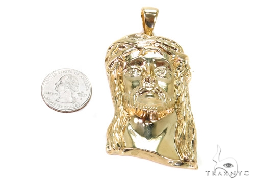 Jesus piece 18k on sale gold