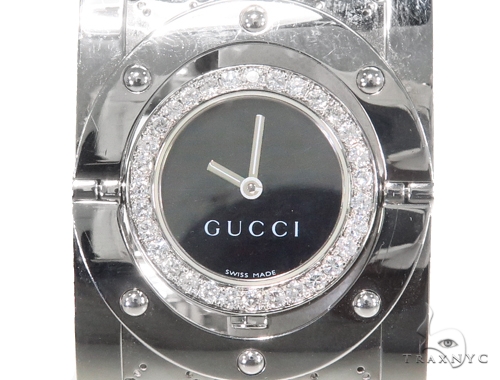 Pave Diamond Gucci 112 Twirl Bangle Ladies Watch YA112413 44149