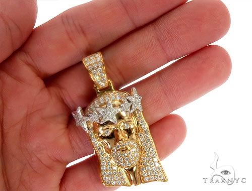 Jesus piece 10k gold sold n white gold neckla