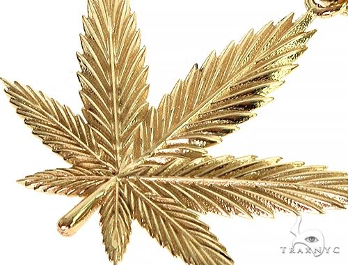 Gold on sale weed pendant