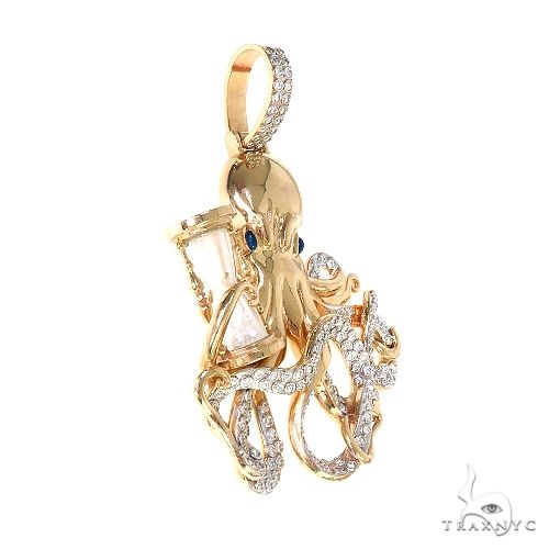 Gold on sale octopus pendant