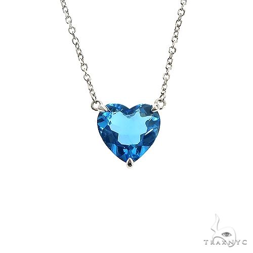 Heart Jewelry History | Blue Nile