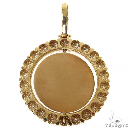 Rotating Flower Frame Diamond Photo Pendant 68546